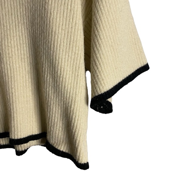 Jon & Anna Women's Cream Mock Neck Bell Sleeve Sweater - Picture 7 of 8